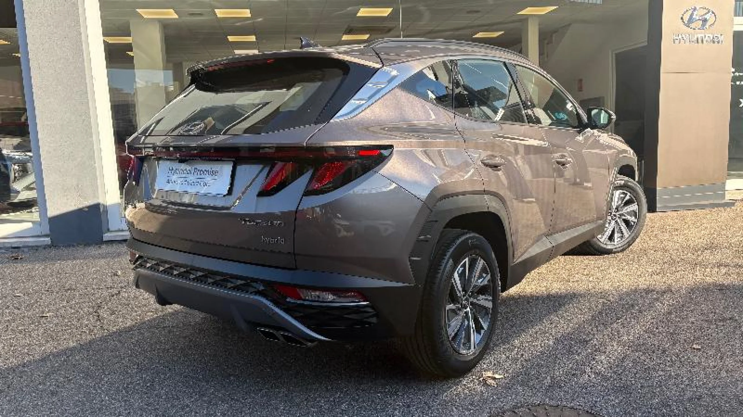 HYUNDAI TUCSON 1.6 CRDI 100KW (136CV) 48V MAXX - Foto 6