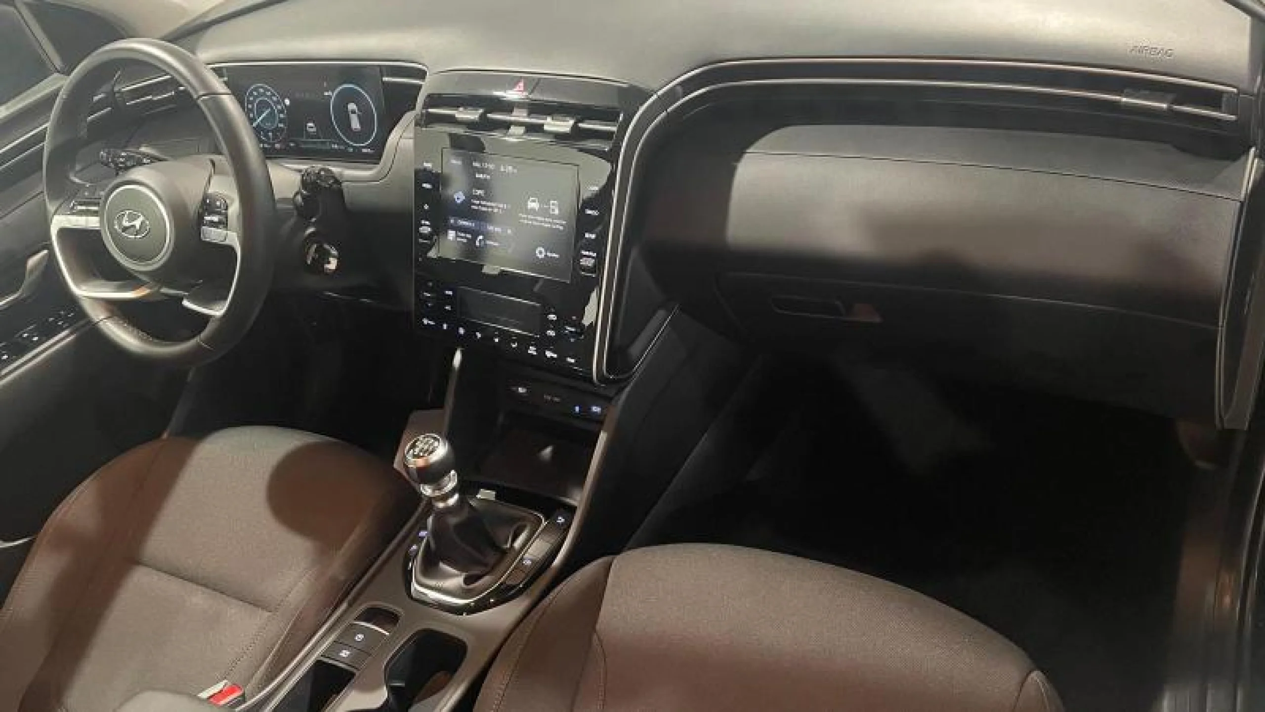 HYUNDAI TUCSON 1.6 CRDI 100KW (136CV) 48V MAXX - Foto 10