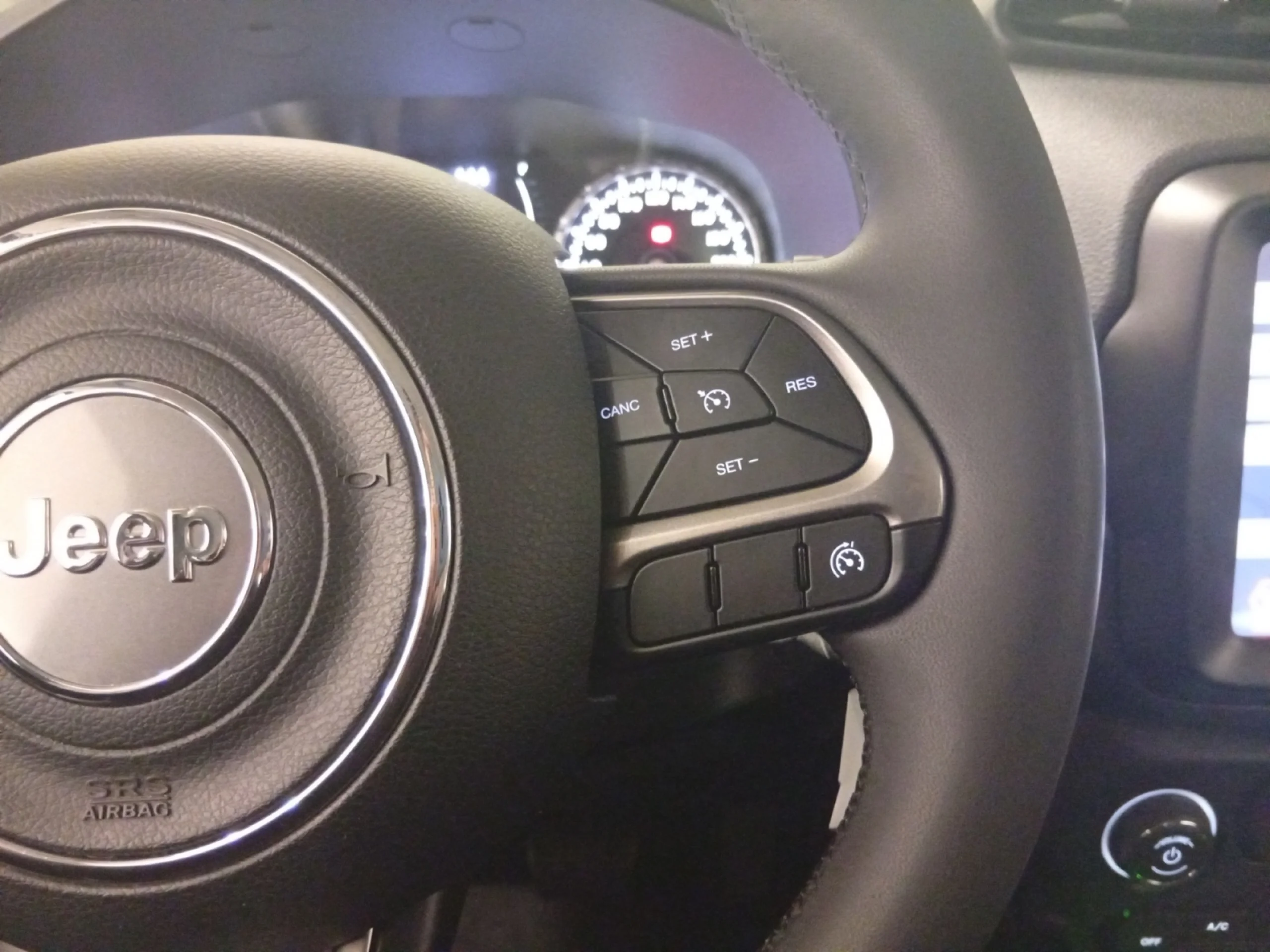 JEEP RENEGADE LONGITUDE EHYBRID 1.5 96KW(130CV) ATX - Foto 12