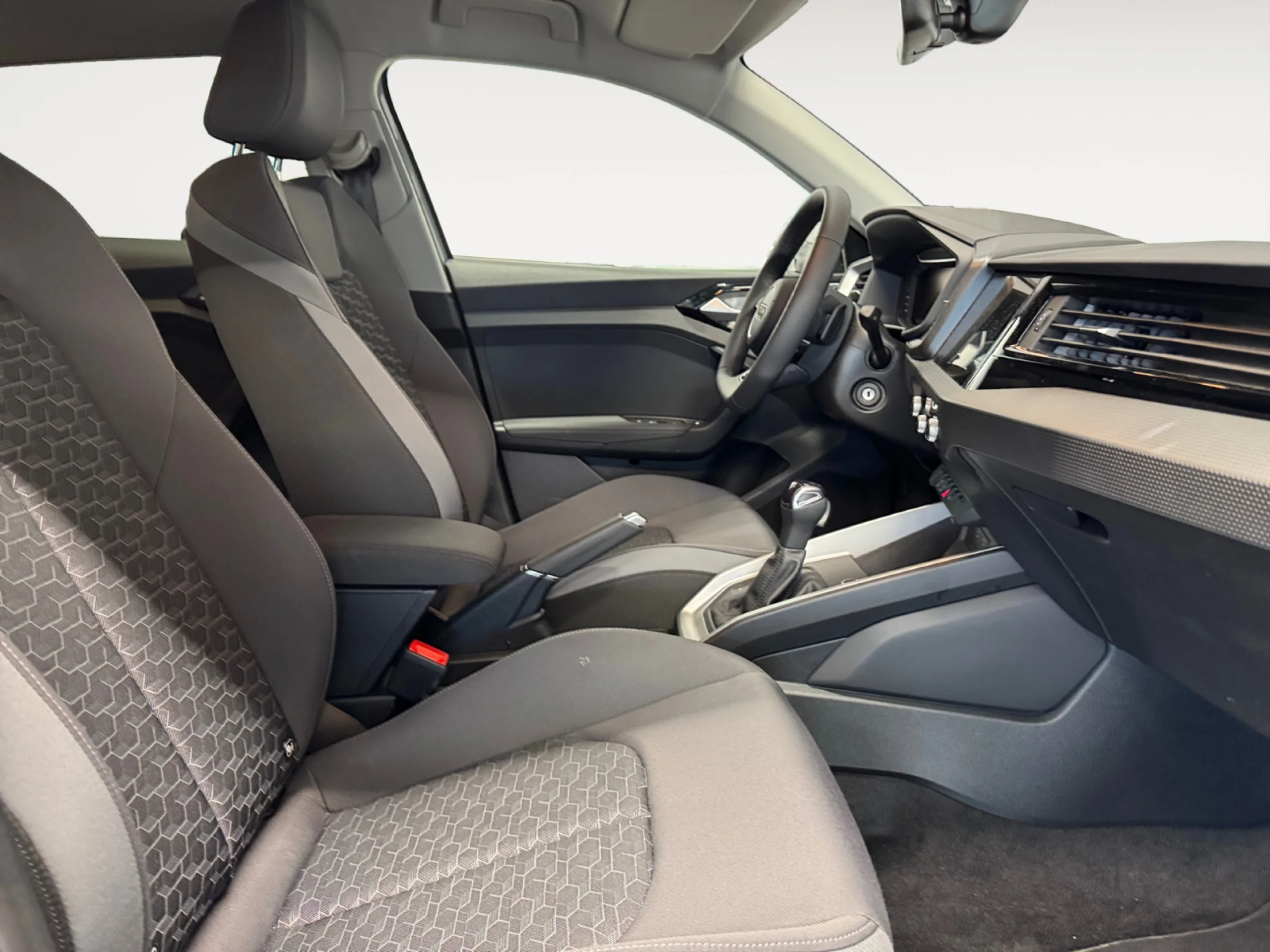 AUDI A1 SPORTBACK ADRENAL BLACK 30TFSI 85KW S TR - Foto 8