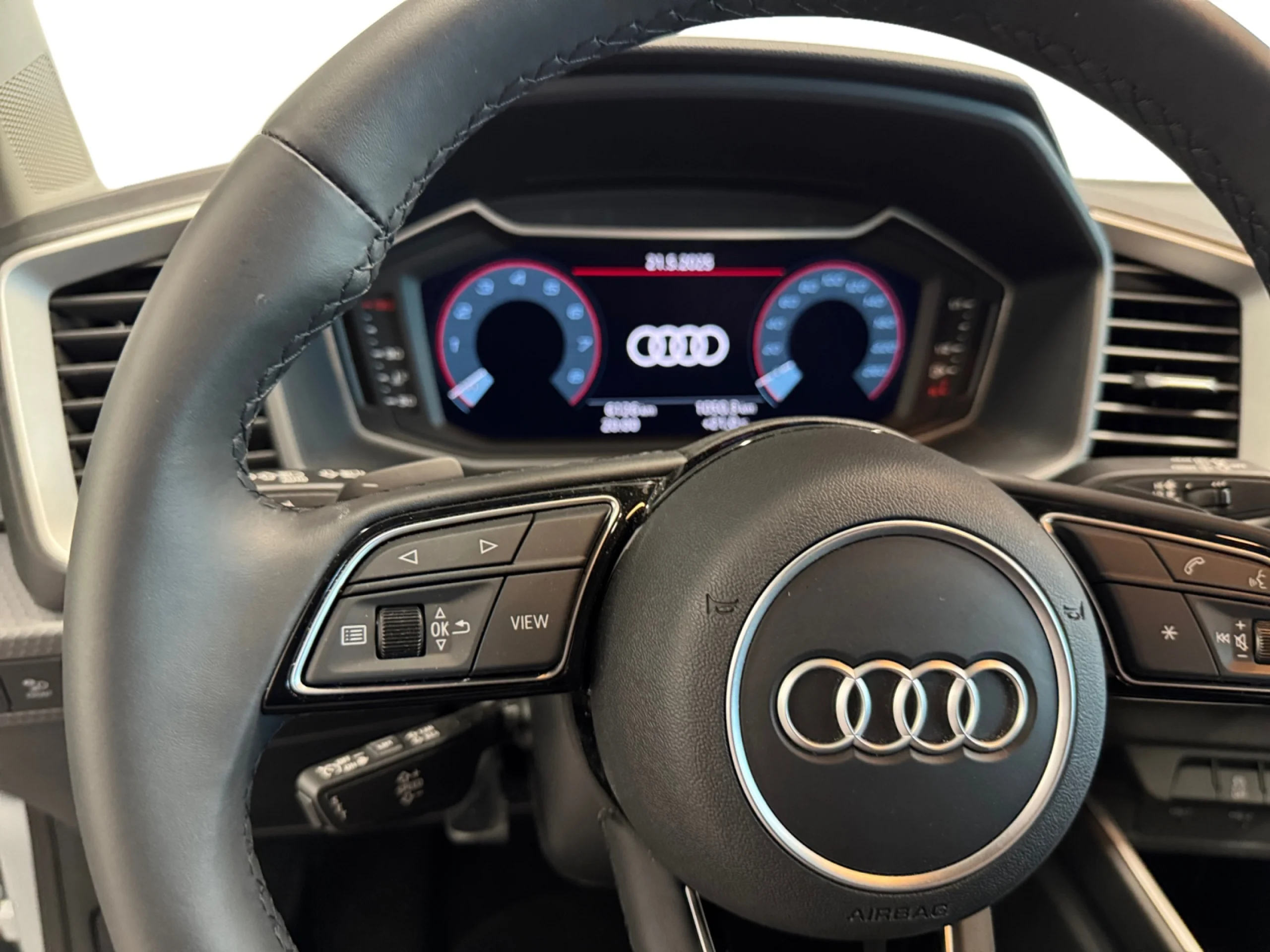 AUDI A1 SPORTBACK ADRENAL BLACK 30TFSI 85KW S TR - Foto 12