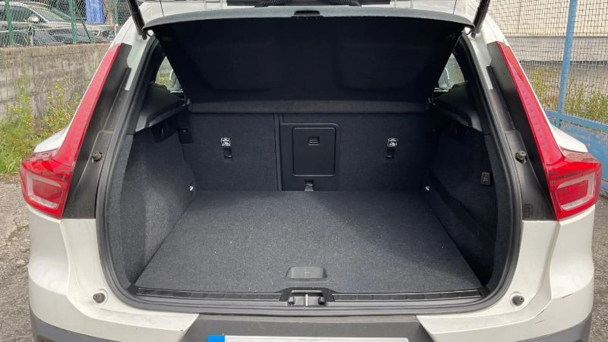 VOLVO XC40 2.0 D3 BUSINESS PLUS AUTO - Foto 11
