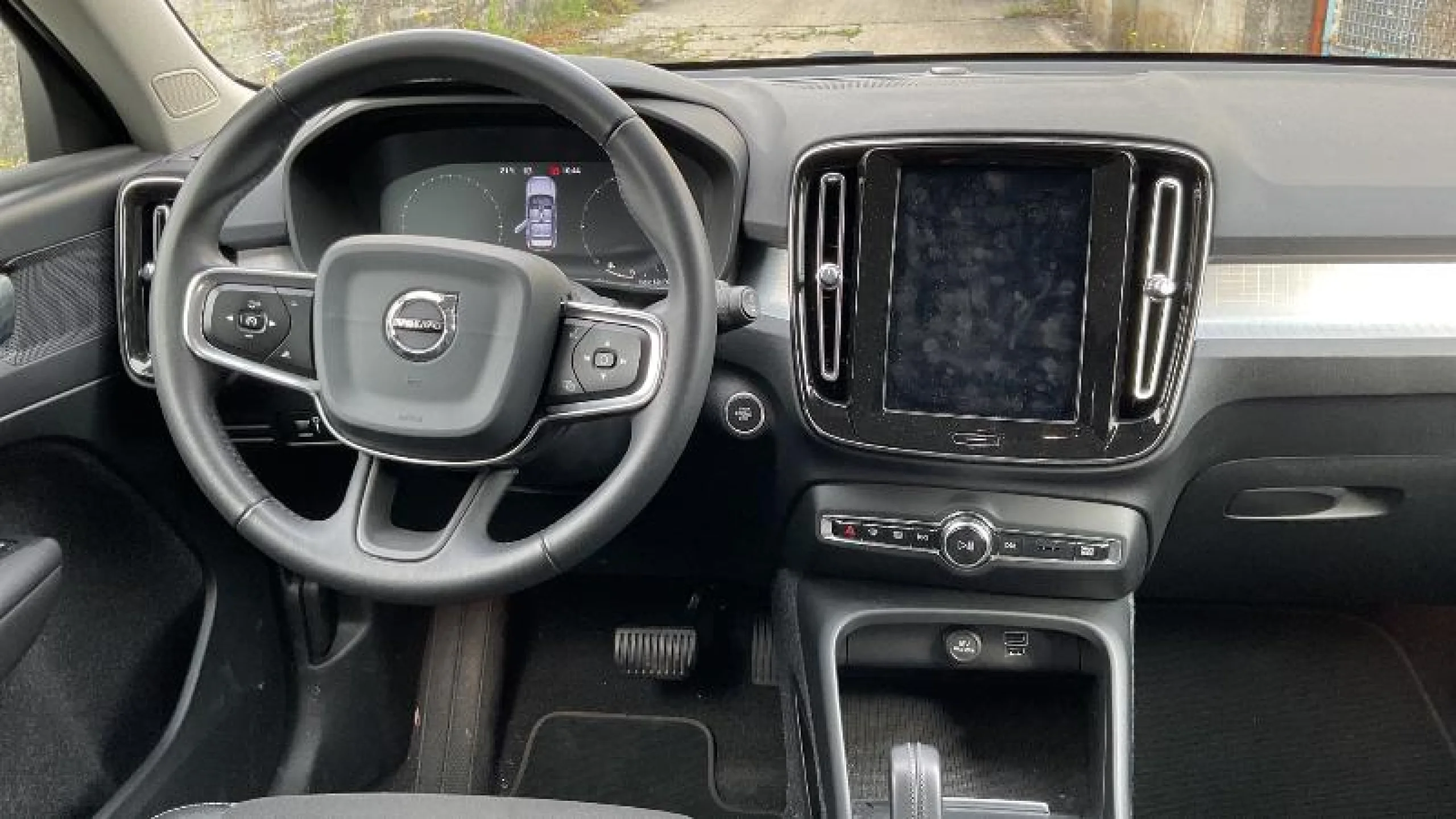 VOLVO XC40 2.0 D3 BUSINESS PLUS AUTO - Foto 12
