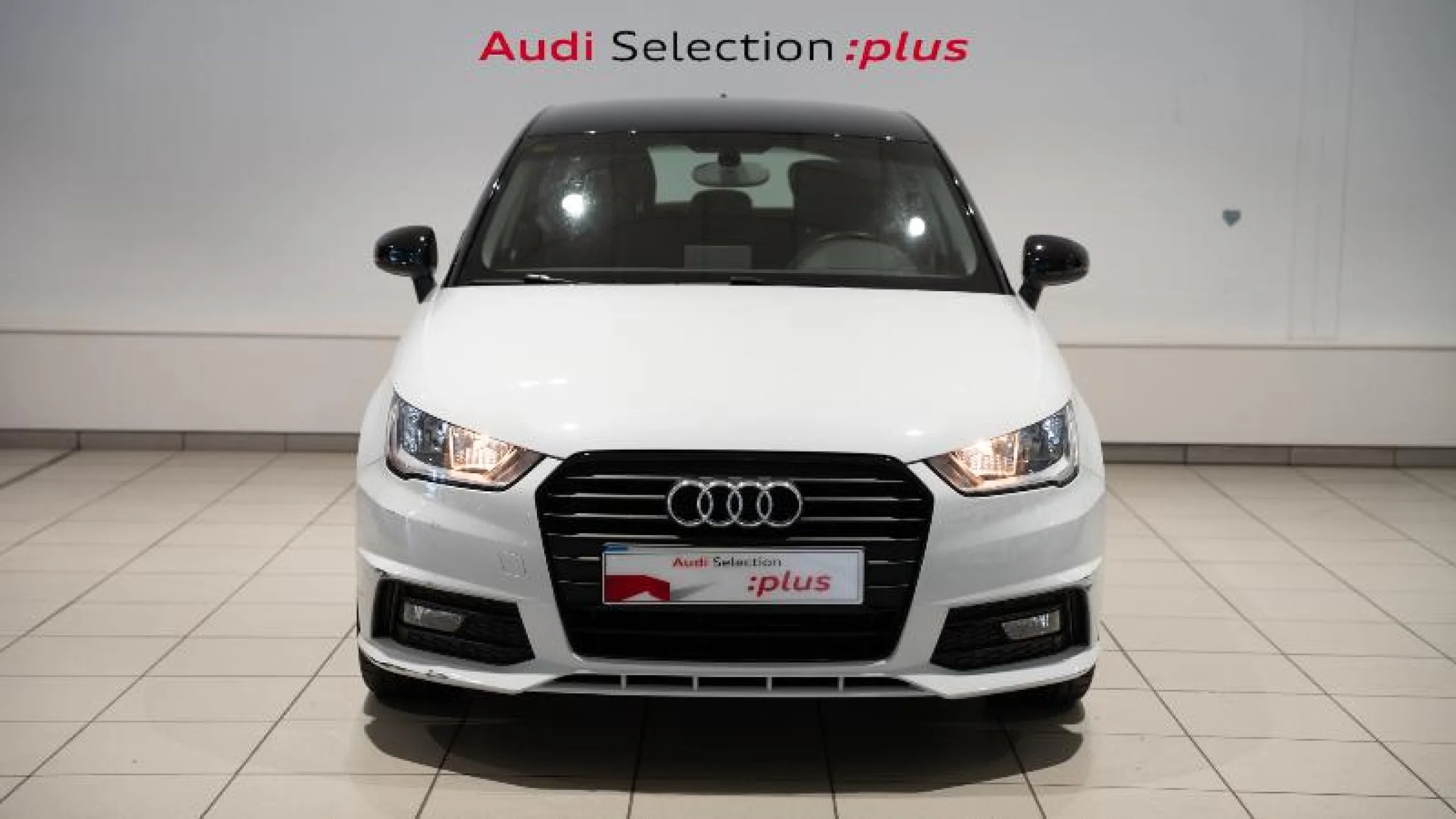 AUDI A1 ATTRACTION 1.4 TDI 66KW (90CV) SPORTBACK - Foto 2