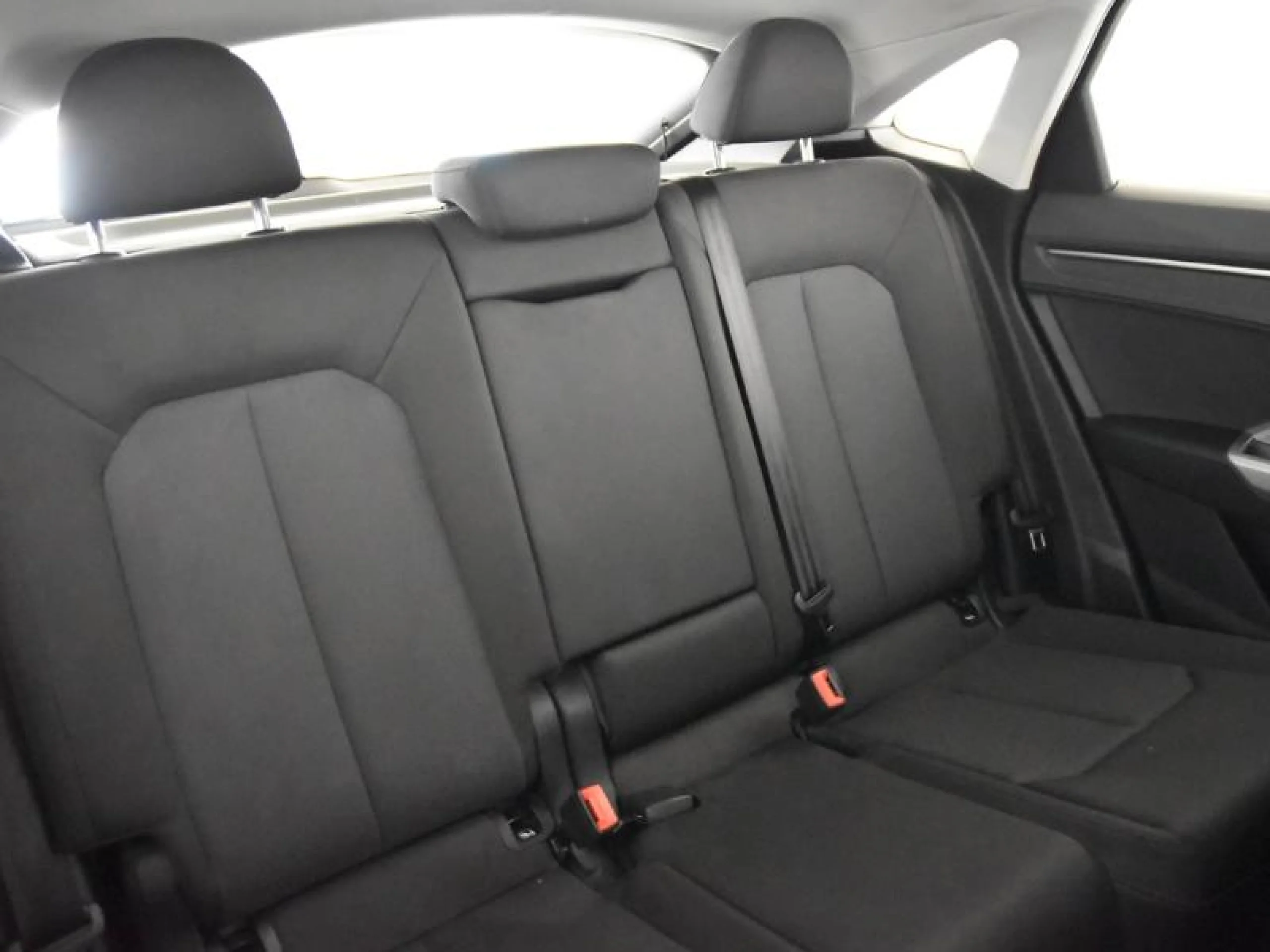 AUDI Q3 SPORTBACK 35 TDI 110KW (150CV) S TRONIC - Foto 5