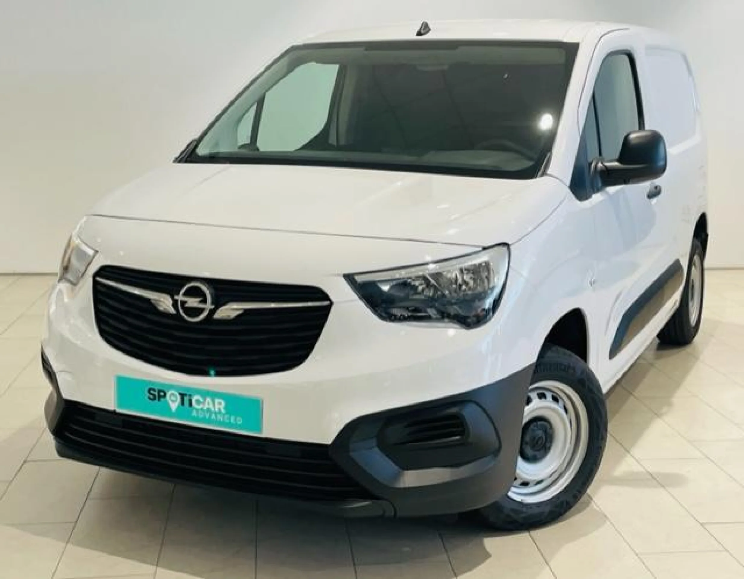 OPEL COMERCIALES COMBO COMBO CARGO L 650KG DIESEL 1.5 100HP S/S MT E6.4 - Foto 2