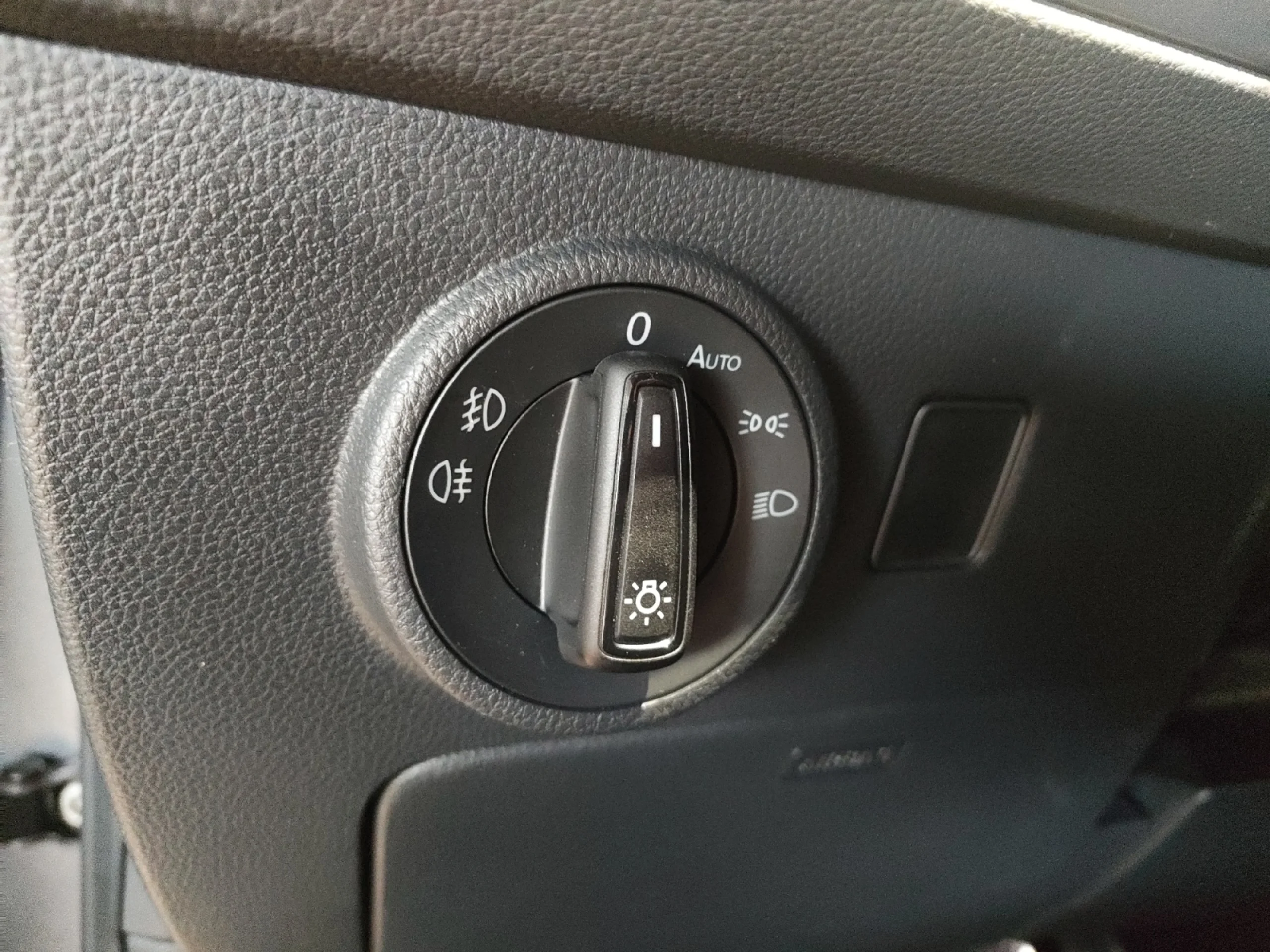 SEAT ATECA 1.5 TSI 110KW DSG FR SPECIAL EDITION - Foto 7