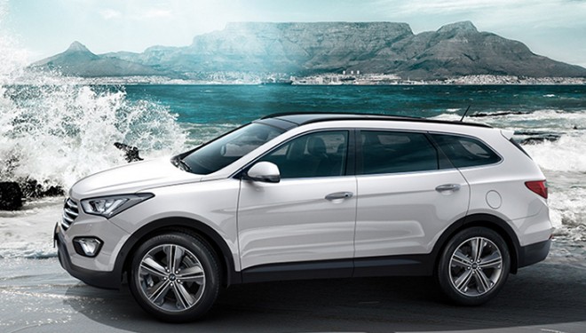 Hyundai Grand Santa Fe. Grande por dentro y por fuera Hyundai Grand Santa Fe. Grande por dentro y por fuera
