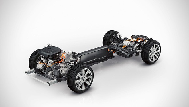 Volvo XC90 T8, un híbrido con 400 CV Volvo XC90 T8, un híbrido con 400 CV