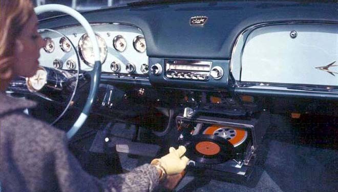 Accesorios que te sorprenderán en los coches antiguos Accesorios que te sorprenderán en los coches antiguos