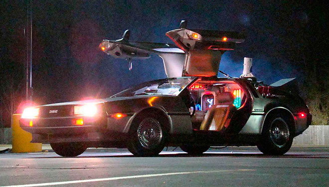 El DeLorean regresa de nuevo al futuro