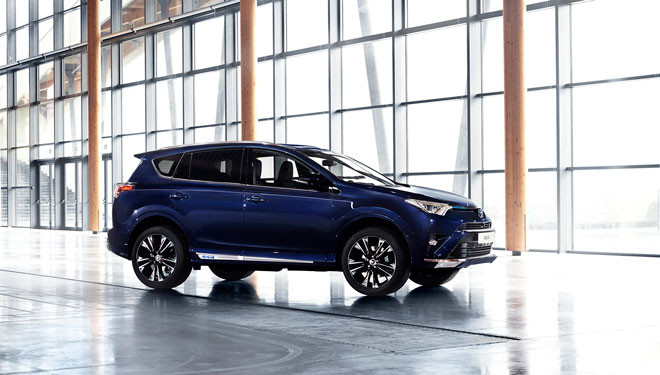 Toyota RAV4 hybrid Sapphire, el show car que nos acerca al futuro Toyota RAV4 hybrid Sapphire, el show car que nos acerca al futuro
