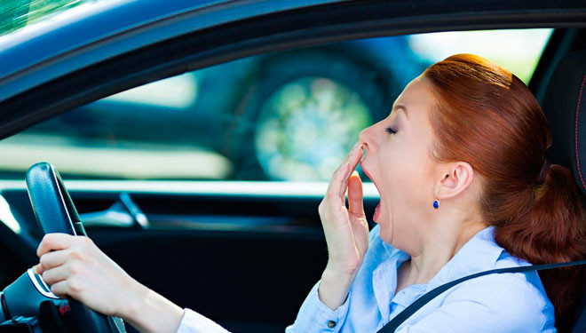 Identifica el sueño al volante y evita accidentes Identifica el sueño al volante y evita accidentes