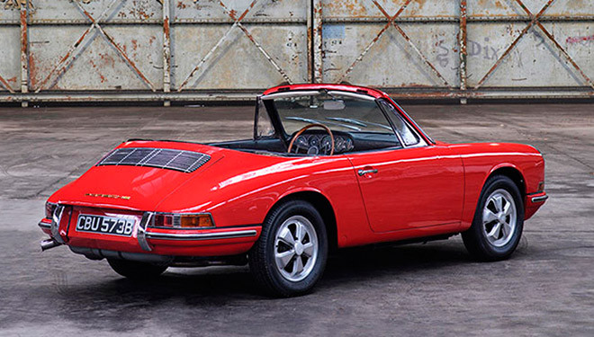 Sale a subasta el prototipo del Porsche 901 Cabriolet