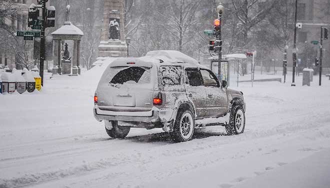 ¿Es necesario calentar el motor del coche cuando hace frío? ¿Es necesario calentar el motor del coche cuando hace frío?