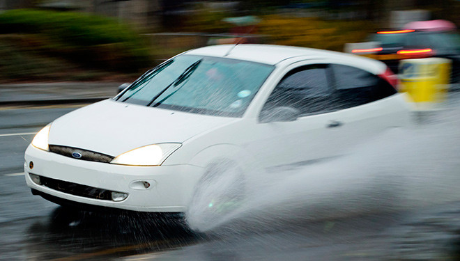 ¿Cómo afecta la lluvia a la siniestralidad en carretera?