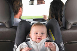 Viajar con niños en el coche , comprar coche, coches de ocasión baratos