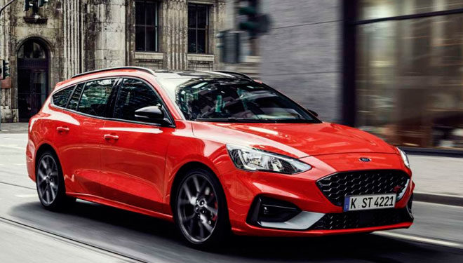 Ford Focus ST 2019, deportividad para toda la familia