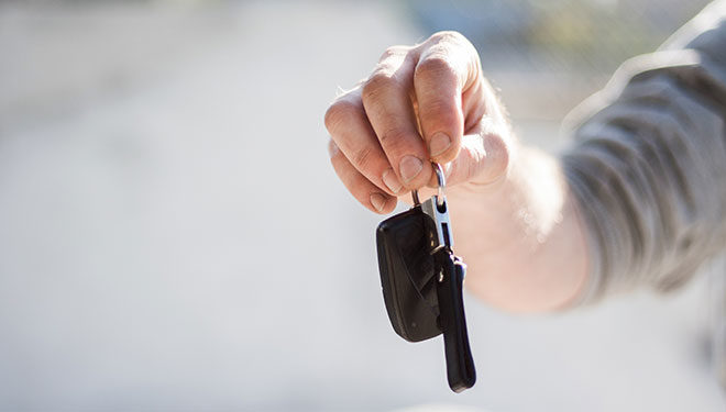 Consejos para no llevarte una sorpresa al alquilar un coche