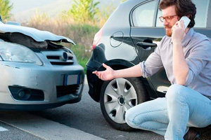 seguro de coche, poliza, compañia de seguros, accidente