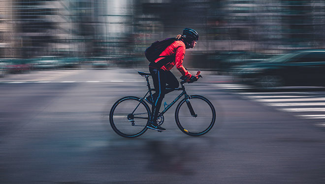 Seguros y controles para patinetes y ciclistas