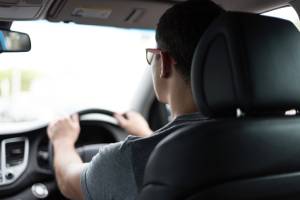 gafas de repuesto, coche de segunda mano, vehiculos de ocasion, concesionario galicia, elementos seguridad coche, elementos obligatorios coche