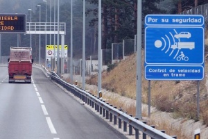 coches seminuevos, coche segunda mano, carreteras secundarias, radares de tramo, adelantamiento